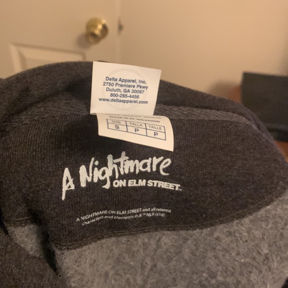 Nightmare On Elm Street Hoodie - Picture 3 of 3